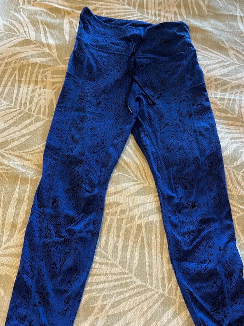Drawstring Luxe 24” Leggings, size 6-8